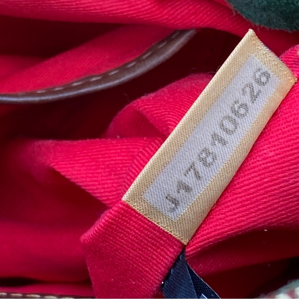 Stunning Dooney and Bourke Bag - Picture 8 of 16